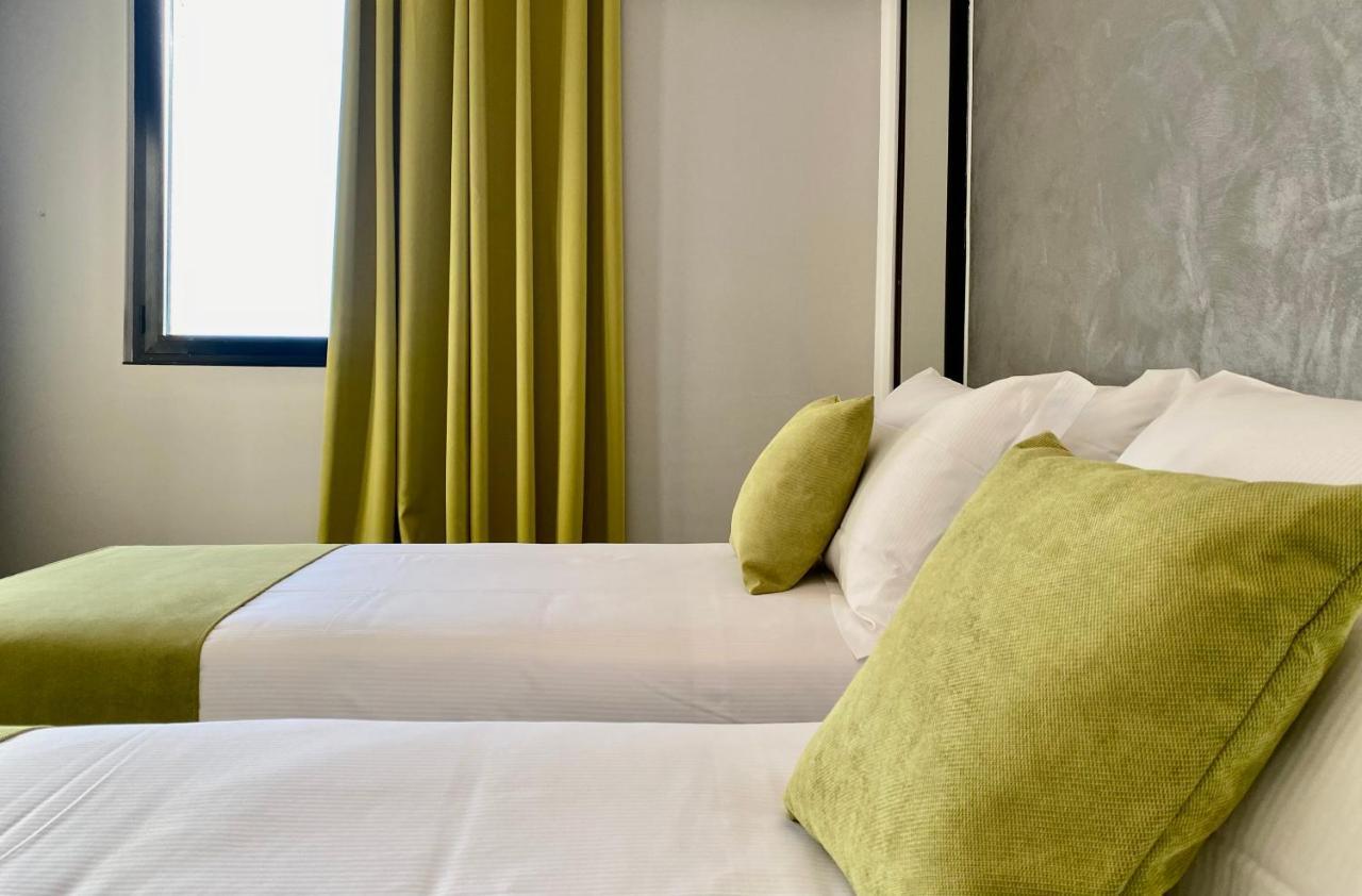 Hotel Gardenia Fiera Cermenate Luaran gambar